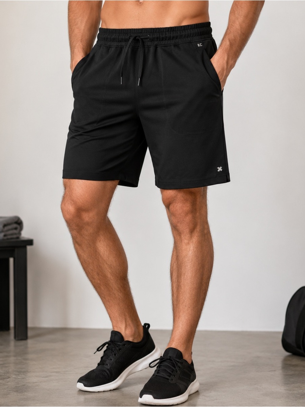 Kenneth Cole Men’s Athletic Shorts Medium Black 7” Inseam Drawstring Performance